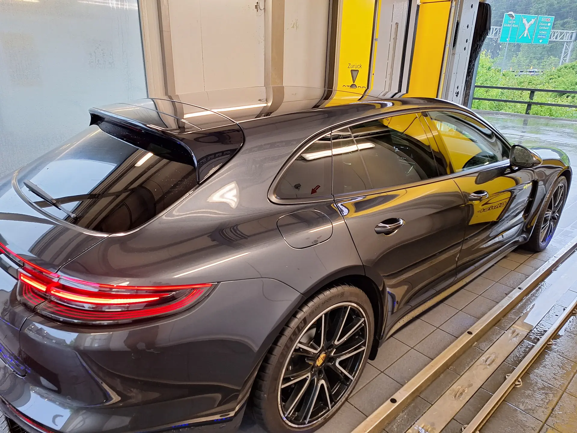 Porsche Panamera 2019 occasion Oberruti — 2