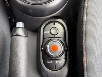 MINI Cooper Steptronic — Citadine pétillante, 68'200 km, sans accident — Thumbnail 22