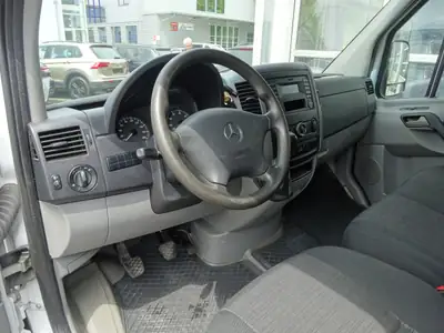 Mercedes-Benz Sprinter 316 NGT — Utilitaire polyvalent bicarburation, 51'000 km seulement — Thumbnail 8