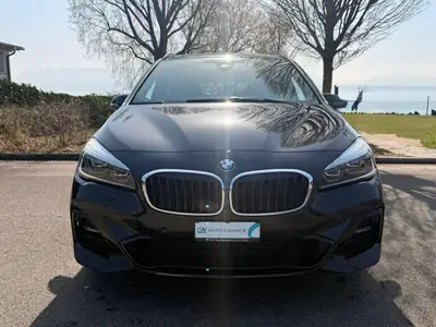 BMW 220 Gran Tourer xDrive — Monospace premium diesel, 92'000 km, sans sinistre — vue extérieure