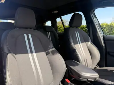 BMW 220 Gran Tourer xDrive — Monospace premium diesel, 92'000 km, sans sinistre — Miniature 14
