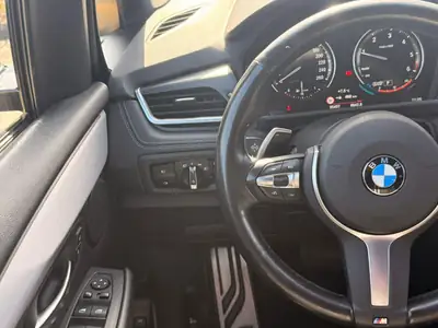 BMW 220 Gran Tourer xDrive — Monospace premium diesel, 92'000 km, sans sinistre — Miniature 21