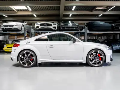Audi TT RS Coupé 400 ch — Sportive rare, première main, kilométrage exceptionnel — arrière
