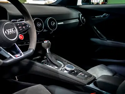 Audi TT RS Coupé 400 ch — Sportive rare, première main, kilométrage exceptionnel — Miniature 21