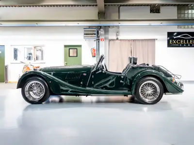 Morgan Plus 8 4.0 — Roadster légendaire britannique, 182 ch, état impeccable — intérieur
