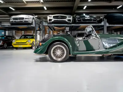 Morgan Plus 8 4.0 — Roadster légendaire britannique, 182 ch, état impeccable — Miniature 18
