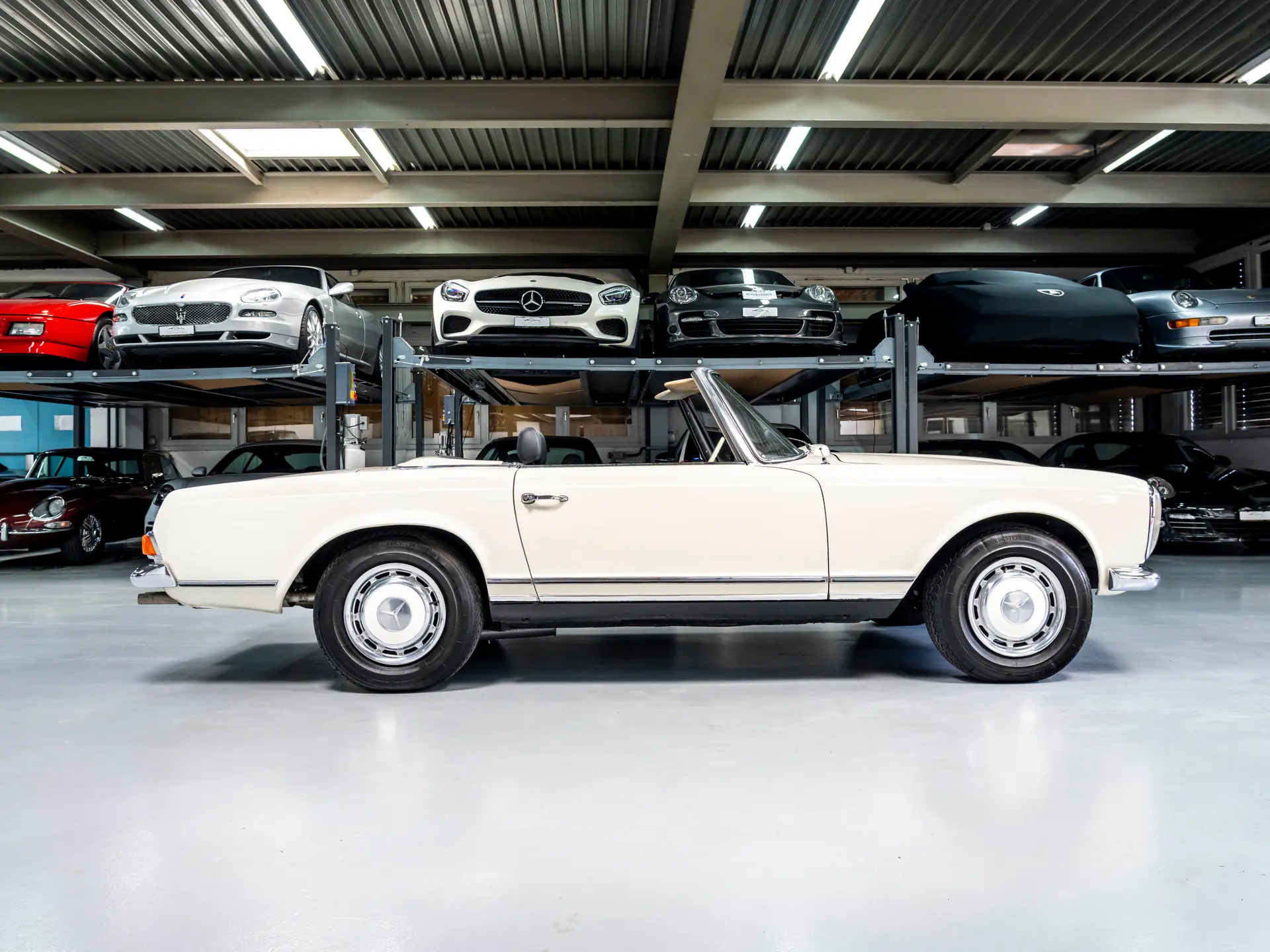 Mercedes-Benz Sl 250 1967 occasion Remaufens — 4