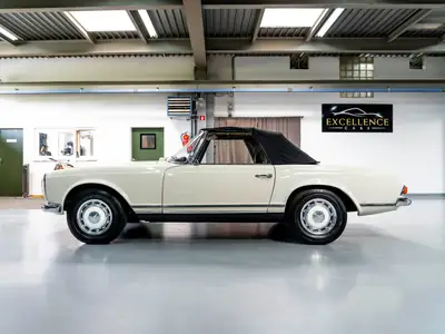 Mercedes-Benz SL 250 1967 — Cabriolet de légende, monopropriétaire suisse — Thumbnail 7