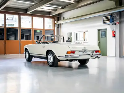 Mercedes-Benz SL 250 1967 — Cabriolet de légende, monopropriétaire suisse — Thumbnail 24