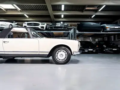 Mercedes-Benz SL 250 1967 — Cabriolet de légende, monopropriétaire suisse — Thumbnail 26