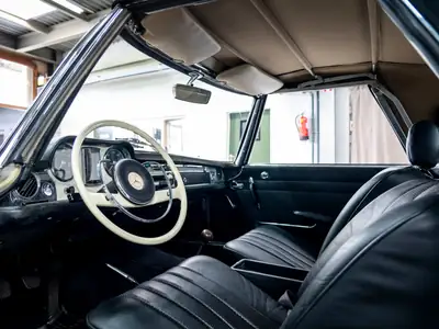 Mercedes-Benz SL 250 1967 — Cabriolet de légende, monopropriétaire suisse — Thumbnail 30