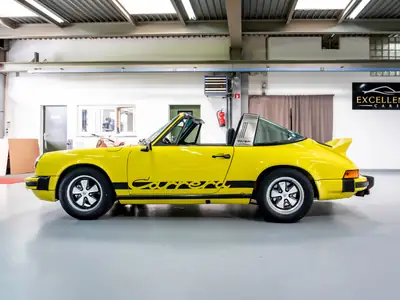 Porsche 911 Carrera 2.7 MFI Targa 1973 — Icône des années 70, exemplaire unique restauré — tableau de bord