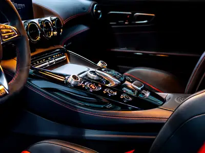 Mercedes-AMG GT S Edition 1 — Superbe coupé sportif, 24 000 km seulement — Miniature 21