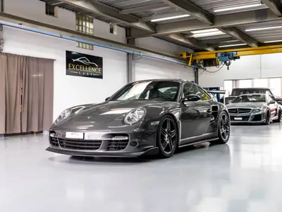 Porsche 911 9FF Turbo 480 ch — Préparation circuit homologuée, très faible kilométrage — vue extérieure