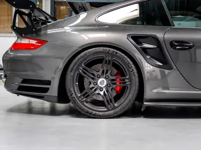 Porsche 911 9FF Turbo 480 ch — Préparation circuit homologuée, très faible kilométrage — Miniature 10