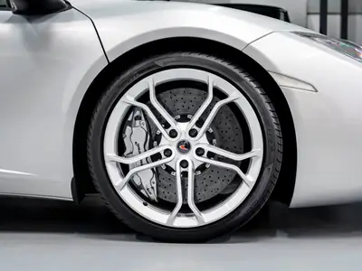 McLaren 12C MP4-12C Coupé — Supercar 626 ch, 51'300 km, garantie constructeur — Miniature 16