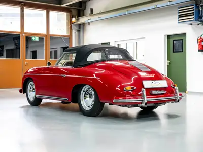 Porsche 356 A 1600 S Convertible 1959 — Légende automobile en état concours — Miniature 9