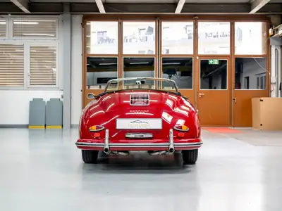 Porsche 356 A 1600 S Convertible 1959 — Légende automobile en état concours — Miniature 13