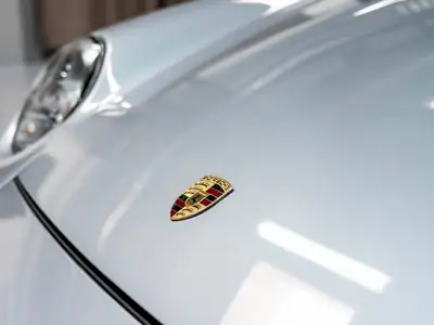 Porsche 911 Carrera RS 1995 — Légende sportive, 300 ch purs, expertise vétéran — Miniature 24