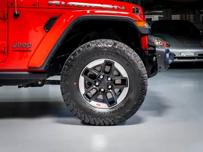 Jeep Wrangler Unlimited Rubicon 3.6 V6 — SUV légendaire, boîte auto 8 vitesses, 68'000 km — Miniature 16