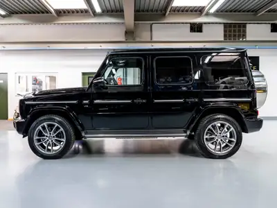 Mercedes-Benz G 500 AMG Line — Le SUV légendaire avec 15'700 km seulement — Miniature 7