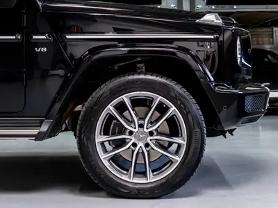 Mercedes-Benz G 500 AMG Line — Le SUV légendaire avec 15'700 km seulement — Miniature 10