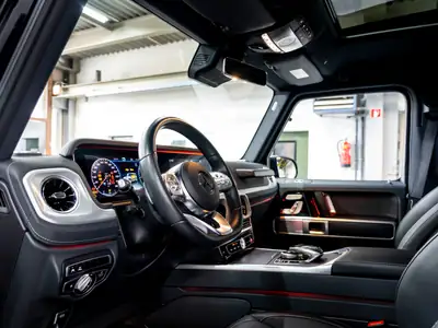 Mercedes-Benz G 500 AMG Line — Le SUV légendaire avec 15'700 km seulement — Miniature 14