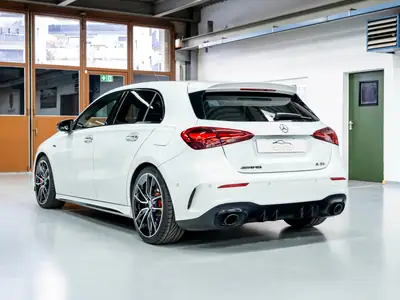 Mercedes-AMG A 35 4Matic+ — Sportive compacte 306 ch, 1 propriétaire, toutes options — Miniature 8