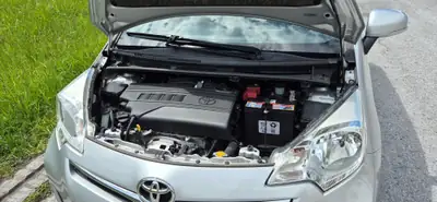 Toyota Verso-S 1.33 VVT-i — Monospace compact économe, 36'000 km seulement — Detail