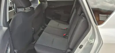 Toyota Verso-S 1.33 VVT-i — Monospace compact économe, 36'000 km seulement — Miniatur 8