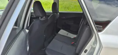 Toyota Verso-S 1.33 VVT-i — Monospace compact économe, 36'000 km seulement — Miniatur 7