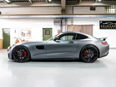 Mercedes-AMG GT S Edition 1 — Coupé sport 510 ch, très faible kilométrage — intérieur