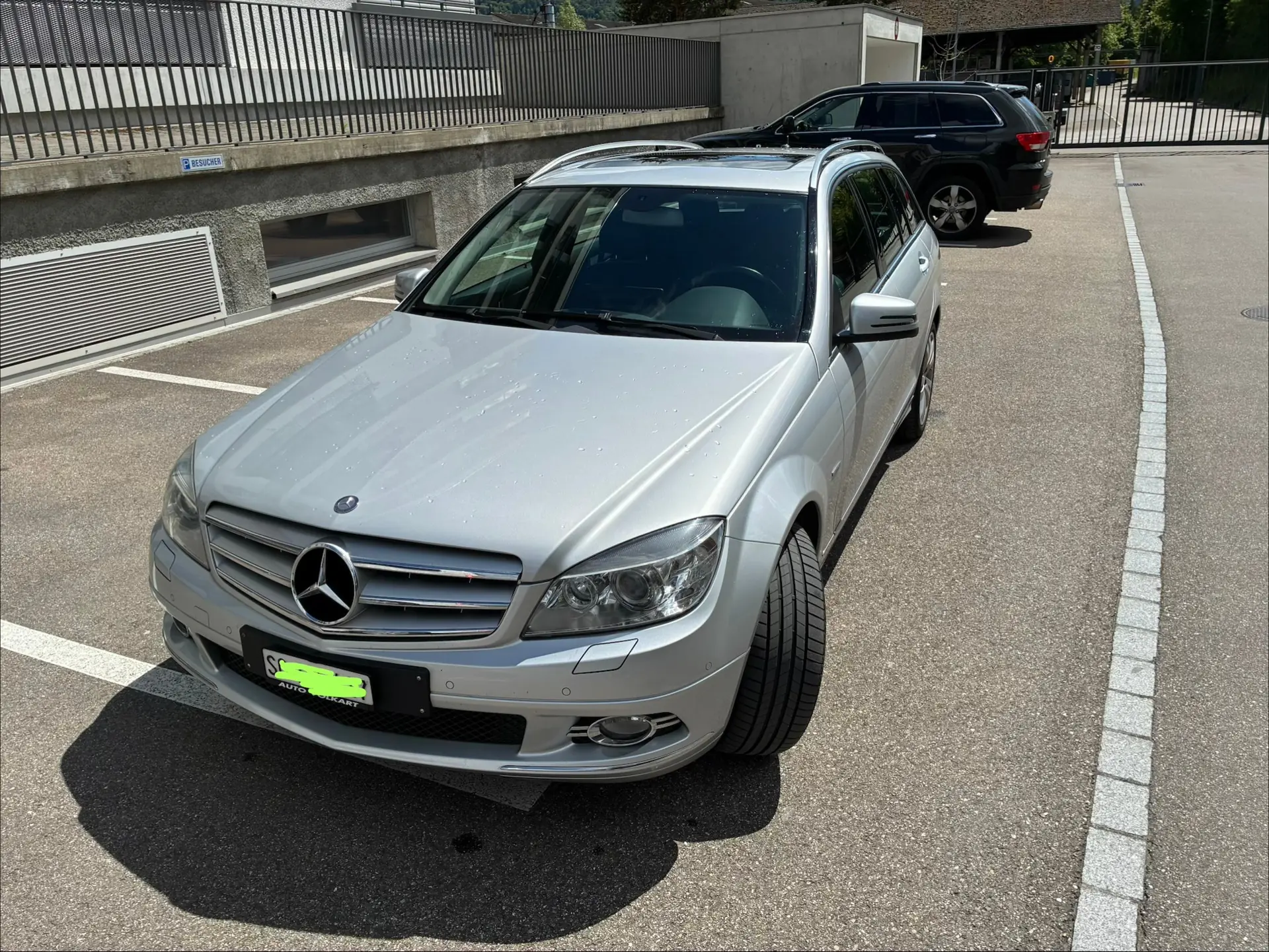 Mercedes-Benz C 350 V6 — Break élégant, moteur 272 ch et transmission automatique