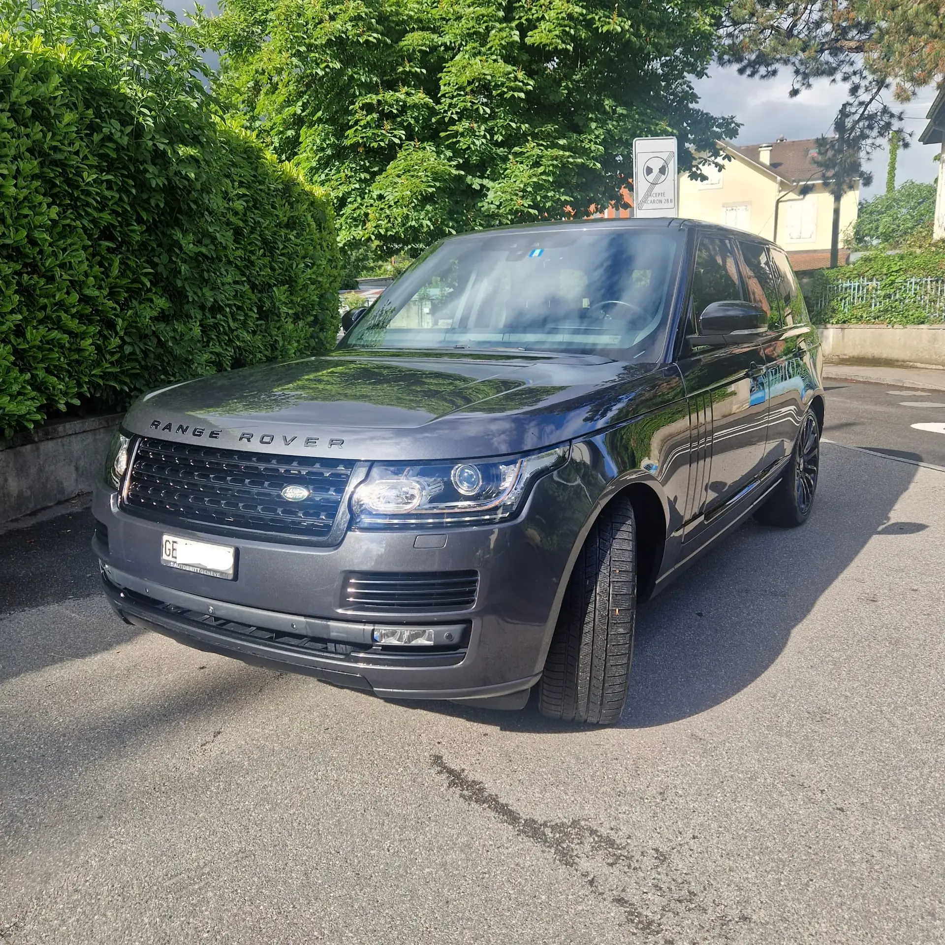 Land Rover Range Rover 3.0 V6 SC Vogue — SUV premium 380 ch, état exceptionnel