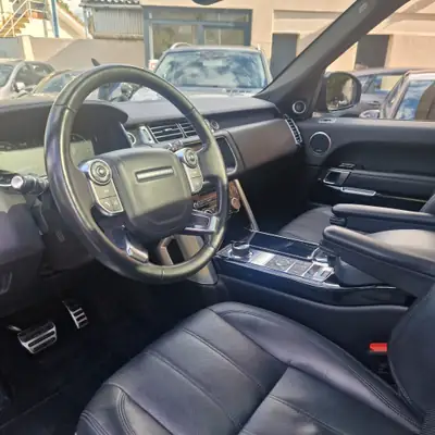 Land Rover Range Rover 3.0 V6 SC Vogue — SUV premium 380 ch, état exceptionnel — Armaturenbrett