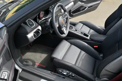 Porsche 718 Boxster 25 — Édition anniversaire limitée, 400 ch, seulement 2200 km — Detail