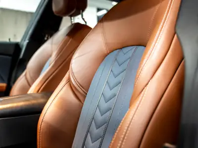 Maserati Ghibli S Q4 — Berline luxe italienne, moteur V6 430 ch, full options — Miniature 20
