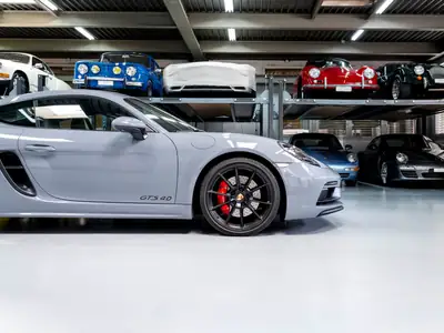 Porsche 718 Cayman GTS 4.0 PDK — Coupé sportif 400 ch, très faible kilométrage — Miniature 10