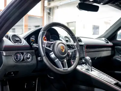 Porsche 718 Cayman GTS 4.0 PDK — Coupé sportif 400 ch, très faible kilométrage — Miniature 15
