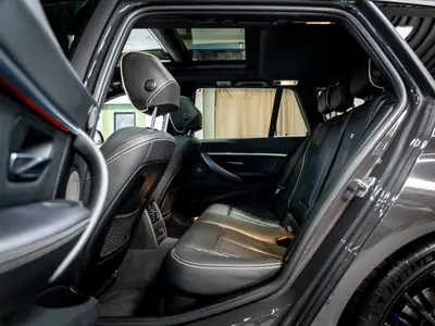 BMW-Alpina B3 BiTurbo Touring — 440 ch xDrive, break de prestige haute performance — Miniature 22