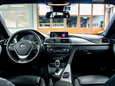 BMW-Alpina B3 BiTurbo Touring — 440 ch xDrive, break de prestige haute performance — Miniature 23