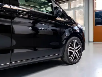 Mercedes-Benz V 250 d Extralang Avantgarde — Monospace premium diesel 190 ch, 33'000 km — Miniature 11