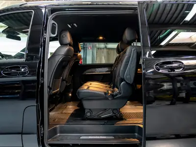 Mercedes-Benz V 250 d Extralang Avantgarde — Monospace premium diesel 190 ch, 33'000 km — Miniature 19