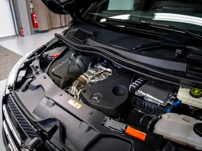 Mercedes-Benz V 250 d Extralang Avantgarde — Monospace premium diesel 190 ch, 33'000 km — Miniature 28