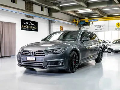 Audi S4 Avant 3.0 TFSI Quattro — Break sportif, 354 ch, sans accident — vue extérieure
