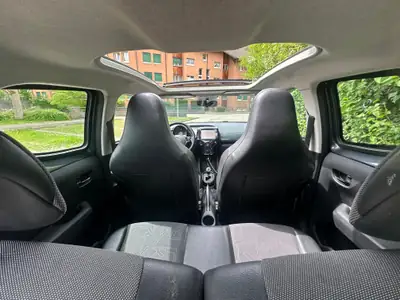 Toyota AYGO 2015 — Citadine fiable et économique, 79 700 km — Armaturenbrett
