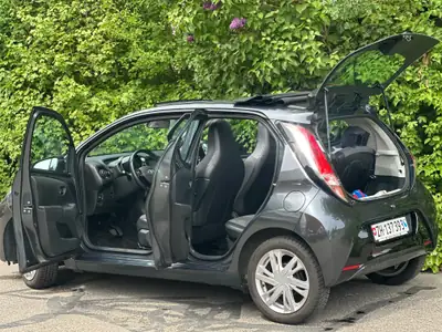 Toyota AYGO 2015 — Citadine fiable et économique, 79 700 km — Miniatur 13