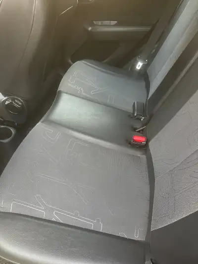 Toyota AYGO 2015 — Citadine fiable et économique, 79 700 km — Miniatur 17