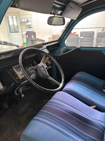 Citroën 2CV6 Cabriolet 1981 — L'icône française décapotable, kilométrage authentique — cruscotto