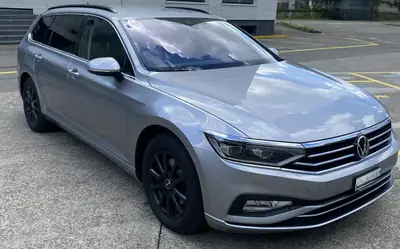 VW Passat Break 1.5 TSI Business DSG — Familiale polyvalente, 68'000 km seulement — arrière